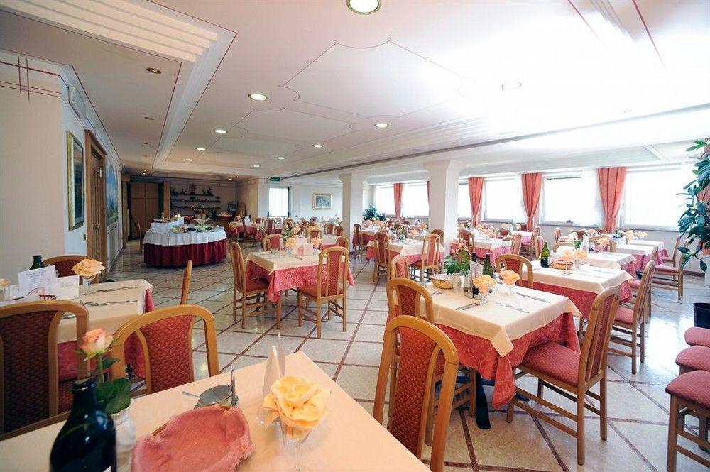 Hotel Belvedere Wellness & Family Baselga di Pinè Eksteriør billede